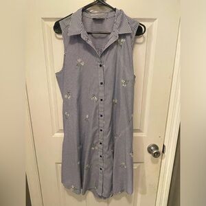 Sleeveless Striped dress with flowers